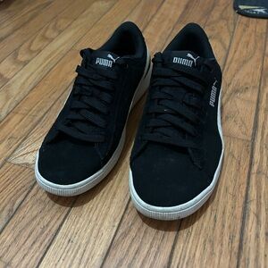 Puma Black Sneakers